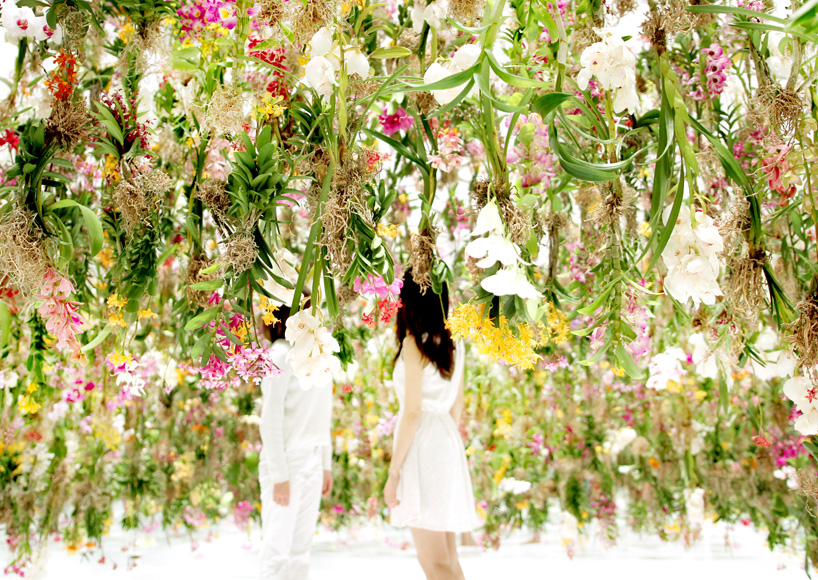 Floating Flower Garden, или интерактивный цветник от TeamLab